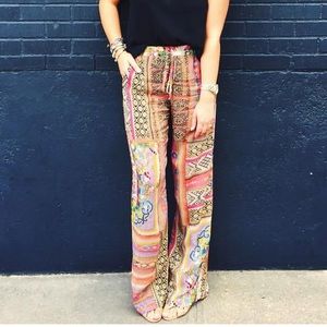 Johnny Was silk printed pants. Size small.